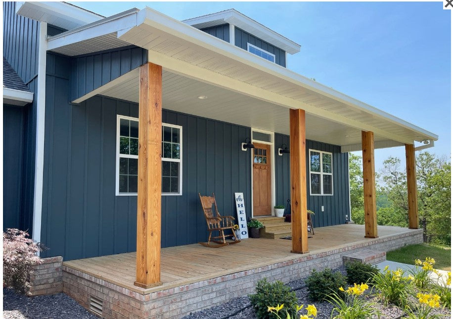 Everlast Board & Batten Installed Image in Blue Spruce